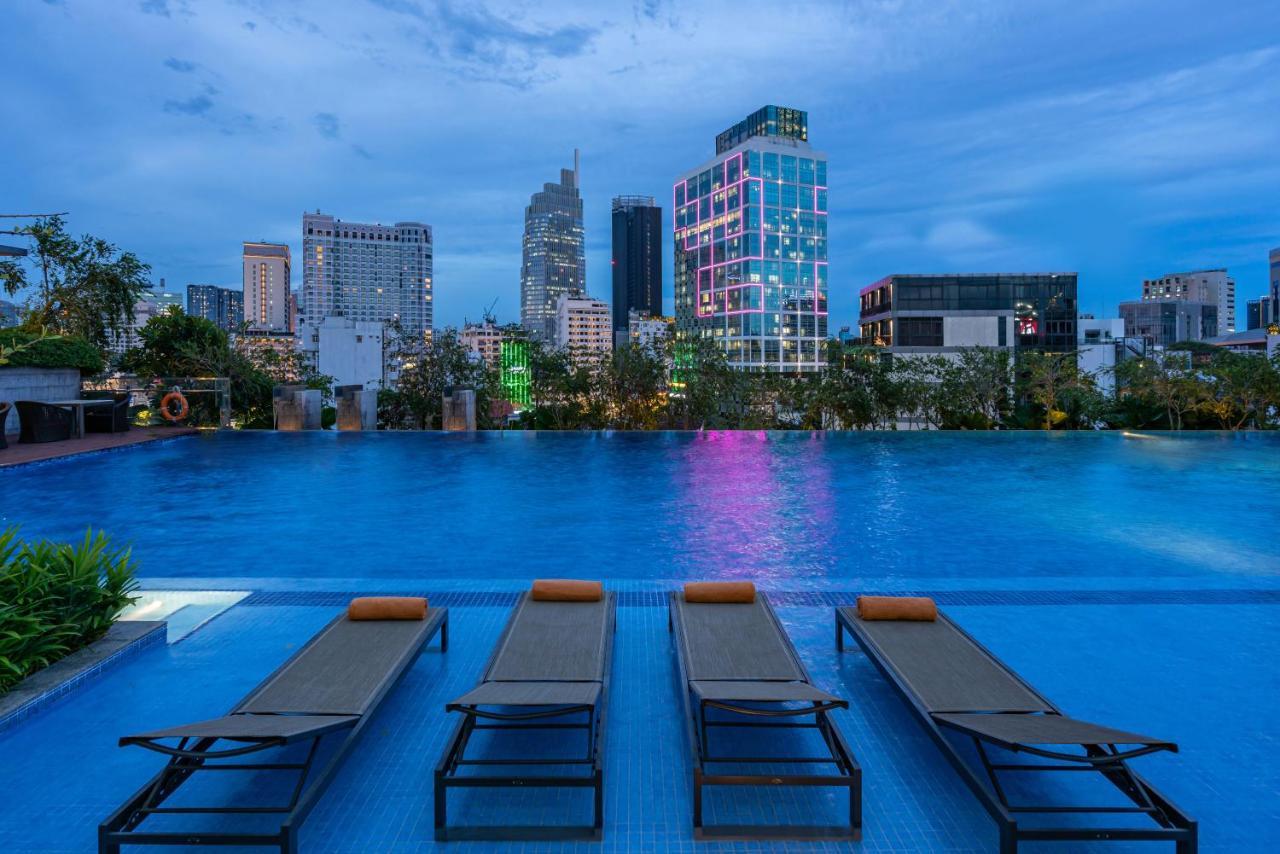 Fusion Original Saigon Centre Hotel Ho Chi Minh City Bagian luar foto View from the pool